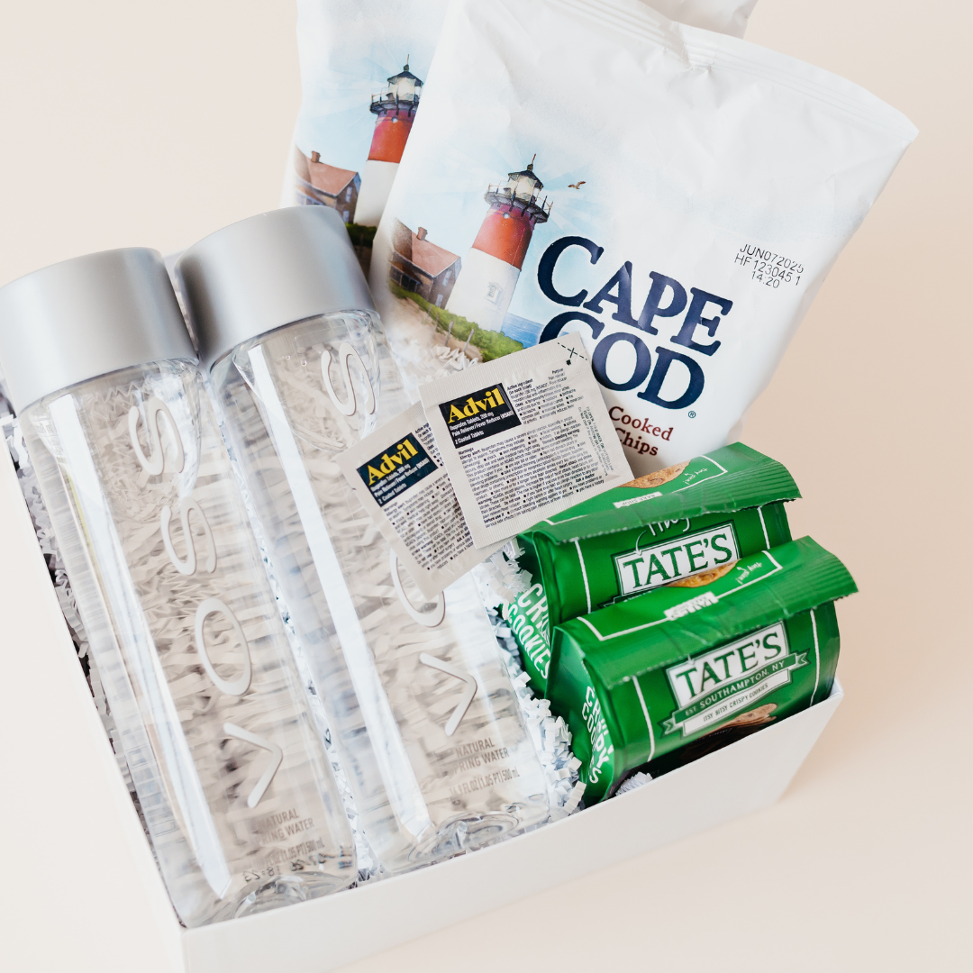 When to Book Wedding Welcome Gifts for 2026: A Planner’s Timeline Guide